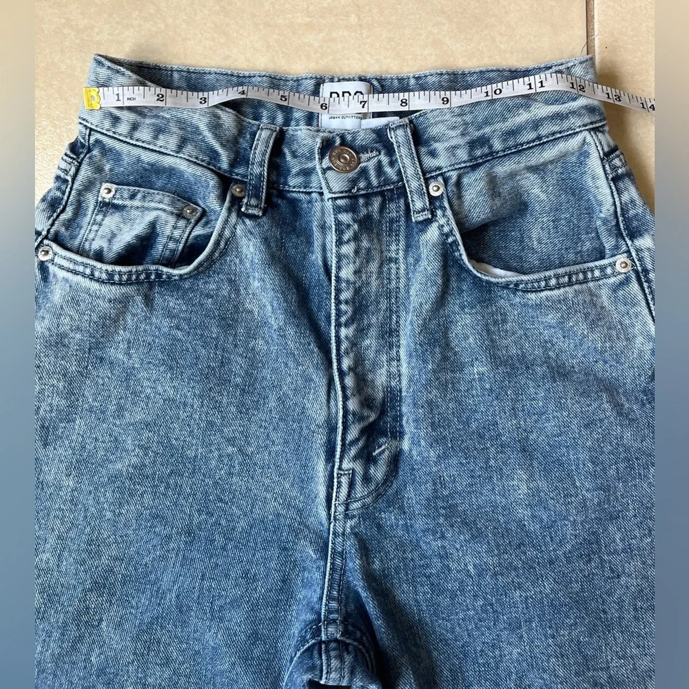 BDG Urban Outfitters High-Rise Baggy Jeans Women's 25 Blue Acid Wash - Picture 7 of 13